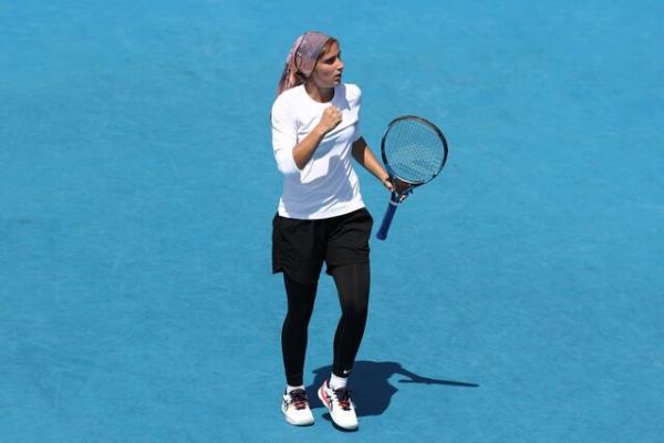 تور استرالیا: پیروزی تاریخی دختر تنیس باز ایران در گرند اسلم استرالیا