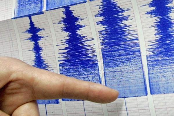 زلزله 4، 1 ریشتری در شهداد کرمان