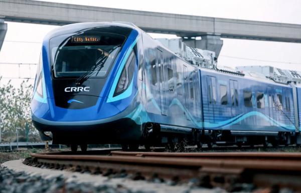 چین قطار هیدروژنی، ابر خازنی با سرعت 100 مایل در ساعت را راه اندازی می نماید (تور چین)